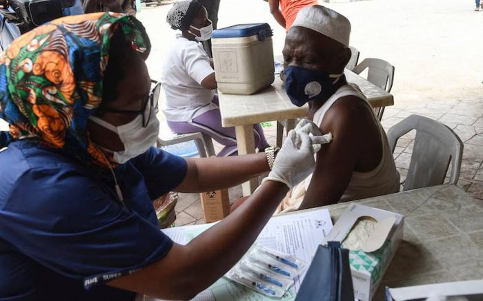China donará mil millones de vacunas anticovid-19 para las naciones africanas / Foto: El Sol de México
