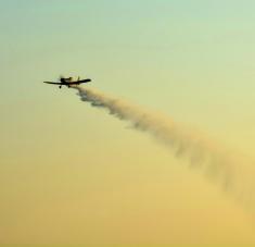 Pilotos espirituanos ayudan a sofocar incendio forestal en Holguín