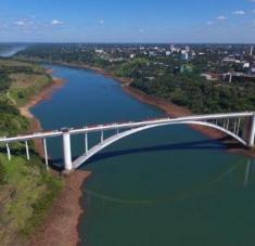 El decreto gubernamental de Brasil dispone extender hasta el 24 de octubre el cierre de sus fronteras por mar y tierra. Foto: @AndreteleSUR 