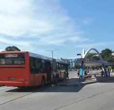 Reanudación del transporte público en la capital, con motivo del inicio de la primera fase de la etapa de recuperación pos-COVID-19, en La Habana, Cuba, el 3 de julio de 2020. Foto tomada de Facebook