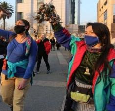 La ONU llamó a aprovechar la recuperación económica tras la pandemia para equiparar a mujeres y hombres en cuanto al salario que devengan. Foto: EFE