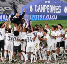 Los dirigidos por Zidane levantaron su título 34 de Liga con una racha de diez triunfos en línea tras la reanudación.