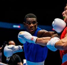 Feliciano será el primero en escalar al ring dentro de pocas horas en el primer cartel final de este viernes. 