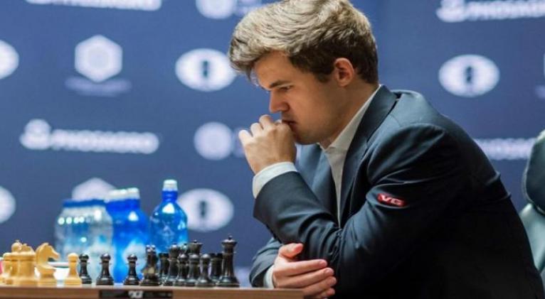 La regularidad premia a los mejores en 18 rondas, y Carlsen, no para de ganar torneos.