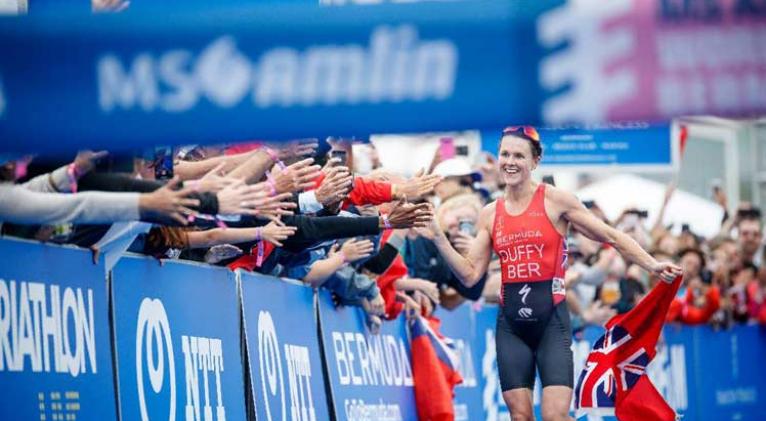 La triatleta Flora Duffy de Bermudas.
