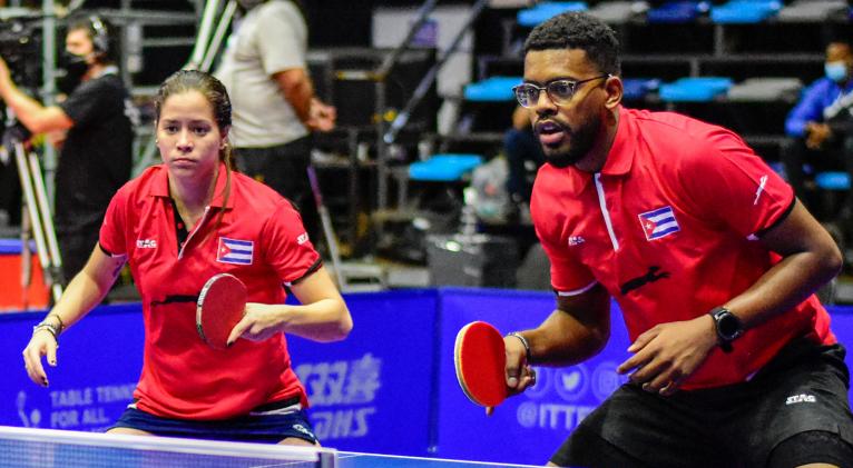 El dueto de la Mayor de las Antillas solo estuvo debajo en ese partido final, lo que da fe de su solidez. Fotos: Unión Latinoamericana de Tenis de Mesa.