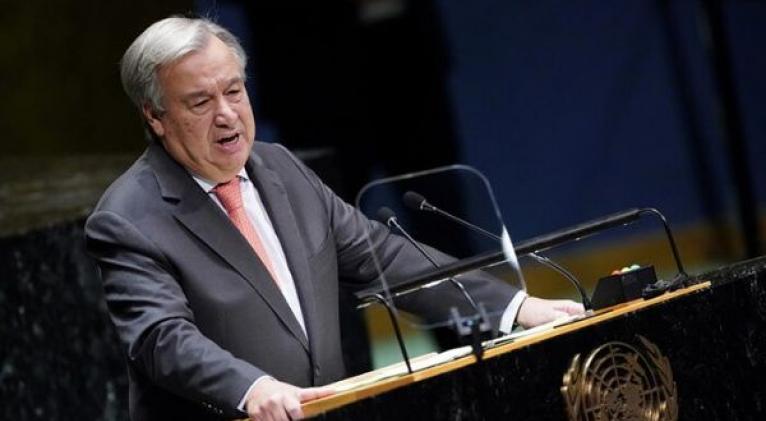 António Guterres llamó a las familias y a los Gobiernos de todo el mundo a dar prioridad a los problemas de la alimentación, la seguridad y la salud infantil durante la pandemia. Foto: Reuters.