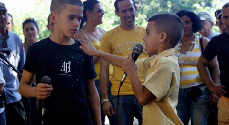 Nueva generación de repentistas cubanos. Foto: Cubasí