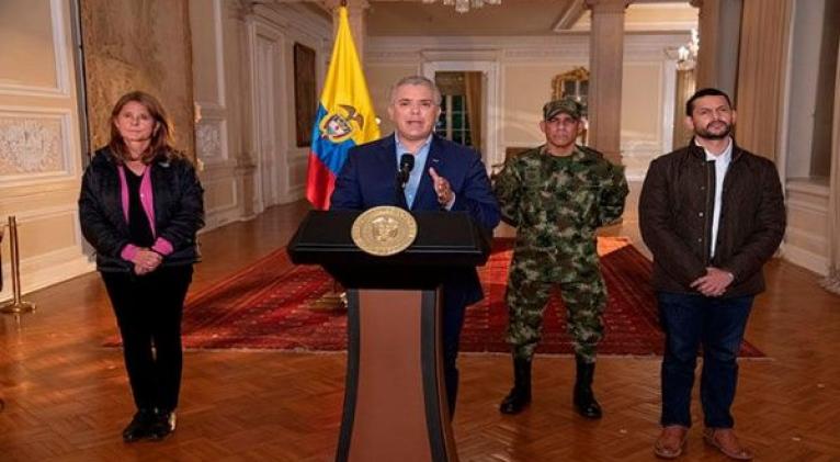 El anuncio del presidente Duque tuvo lugar poco después de que se registraran nuevas manifestaciones en la capital Bogotá, Cali y otras ciudades. Foto: EFE