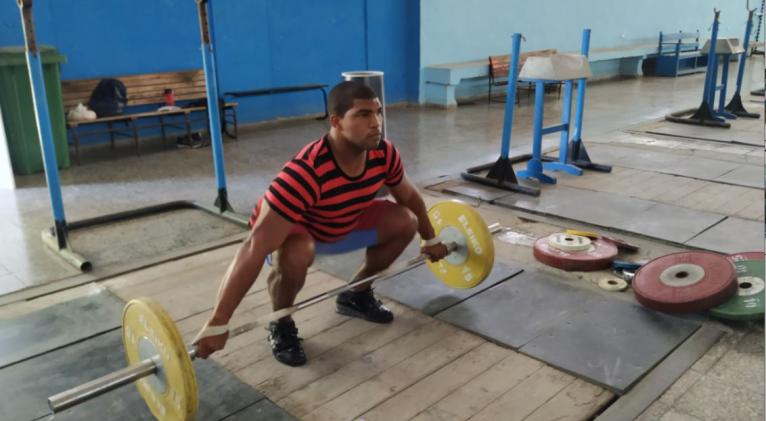 Juan Columbié ha sido uno de los atletas más estables del ciclo, a pesar de que aún no se acerca del todo a los rendimientos de élite en los 109 kg. Fotos: Del Autor.