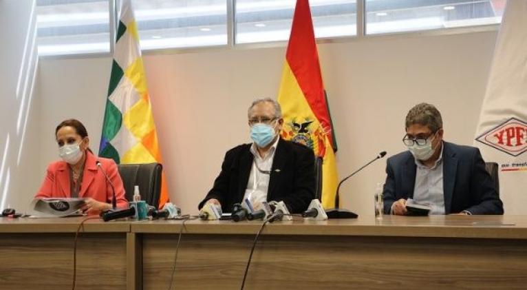 La investigación refiere, sobre los supuestos insumos comprados que "no se conoce si fueron entregados a la población". Foto: YPFB