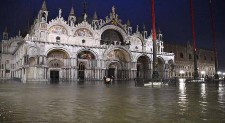 El mes de junio es una época del año en la que este tipo de inundaciones no son habituales, según los especialistas. Foto: @Meganoticias19