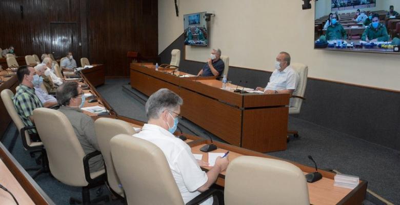 La Habana es, este martes, la única provincia del país que no ha pasado a la fase uno de la etapa de recuperación de la COVID-19. En ella permanecen ingresados un total de 102 casos activos confirmados del nuevo coronavirus. Foto: Estudios Revolución.