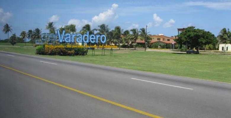 El Gobernador de la provincia matancera argumentó que es prudente ordenar la entrada a la Península para evitar riesgos, es un lugar donde estamos haciendo todo lo posible para que esté bello, hay que aprovechar este tiempo que no contamos con turismo nacional ni extranjero.