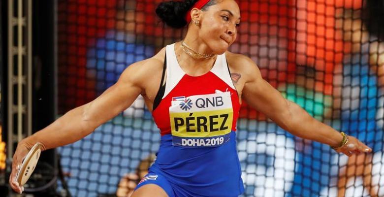 Yaimé tiene condiciones para quebrar el récord nacional de 70.88 metros en poder de su entrenadora Hilda Elisa Ramos. Yaimé tiene condiciones para quebrar el récord nacional de 70.88 metros en poder de su entrenadora Hilda Elisa Ramos.