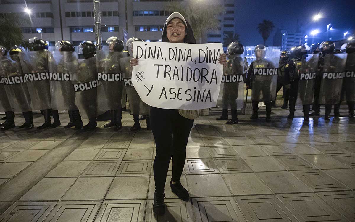 dina_boluarte_2.jpg