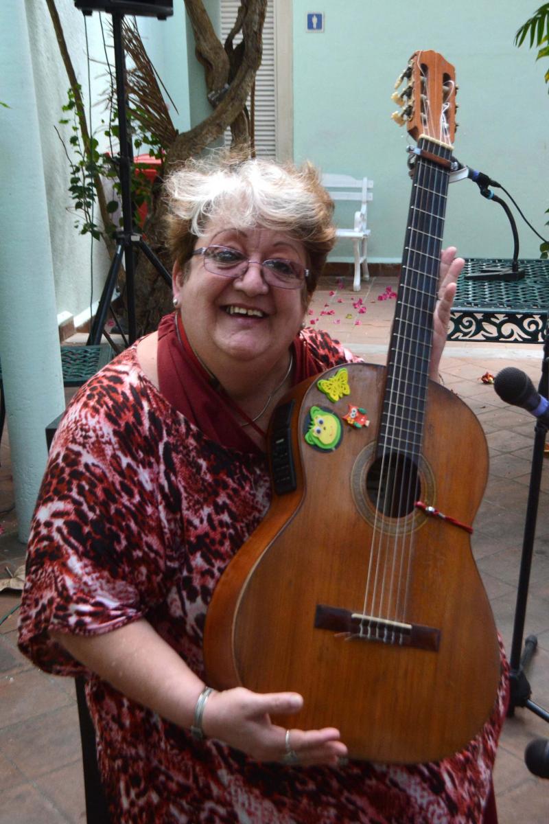 Rosa Campo, conocida popularmente como La Tía Rosa, Compositora e intérprete cubana, una de las principales exponente de la música infantil en Cuba.