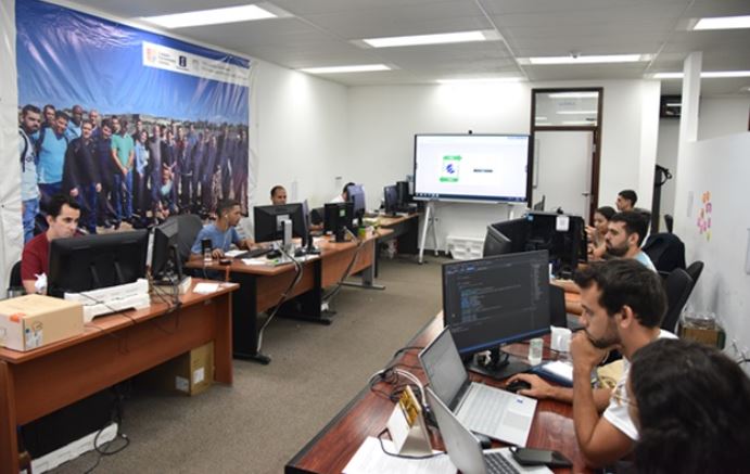 Sin dudas, la mayor riqueza de Transfermóvil son las personas que allí trabajan. Foto: Amilcar Acosta / CubaSí