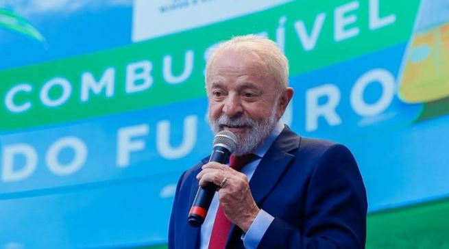 El mandatario brasileño dijo que su par de EE.UU. prefiere más apostar al escándalo propagado por los medios de comunicación.