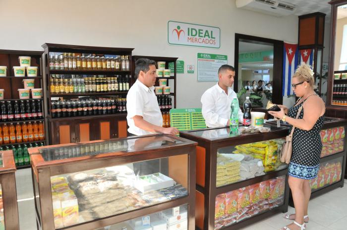 Commerce Commerce in Havana