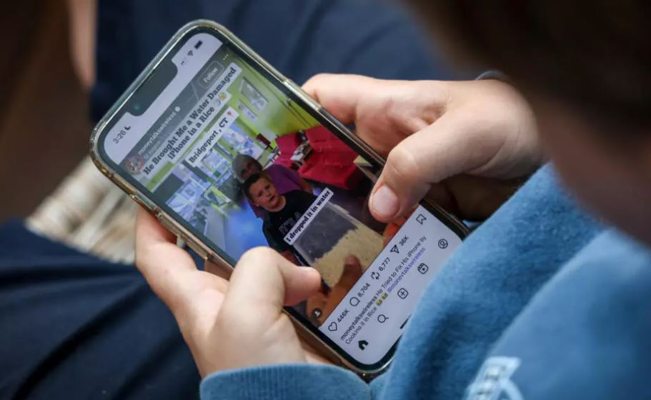 Adicción a los celulares y las redes sociales