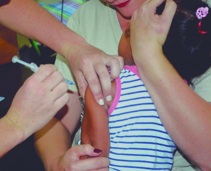 Altas coberturas de vacunación.