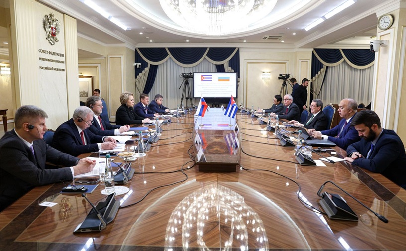 Representantes de Cuba y Rusia en la Cámara alta del Parlamento Representantes de Cuba y Rusia en la Cámara alta del Parlamento
