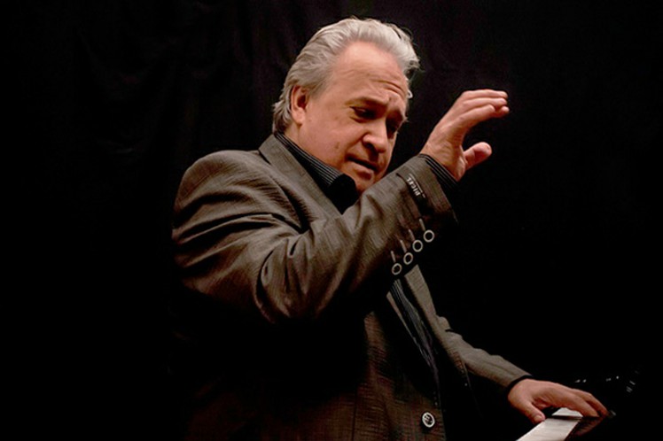 Pianista cubano Frank Fernández