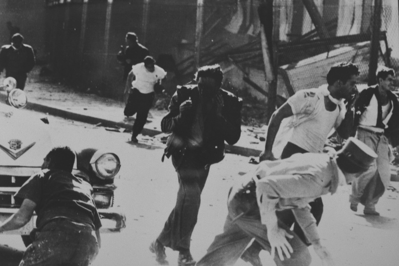  Unas 100 personas encontraron la muerte en la explosión del vapor francés La Coubre, crimen que causó heridas y mutilaciones graves a otras 200, produciendo además afectaciones a la economía y daños a estructuras cercanas, un acto terrorista de la Agencia Central de Inteligencia (CIA) para impedir que la Revolución naciente se fortaleciera militarmente. 3 de marzo de 2026. ACN FOTO/Archvos de Bohemia/ogm