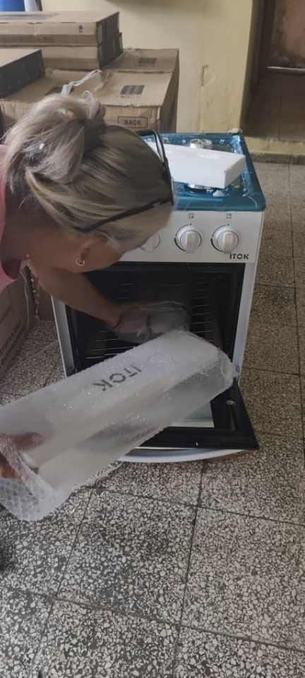 Continúa la entrega de recursos a las familias damnificadas por Melissa