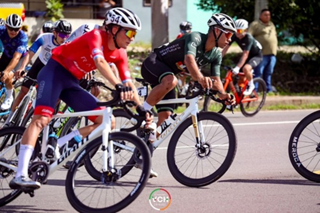 Pedalista cubano Randol Izquierdo