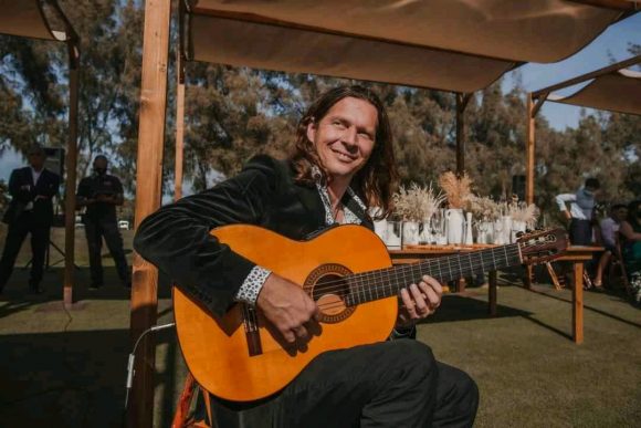 Guitarrista Reynier Mariño