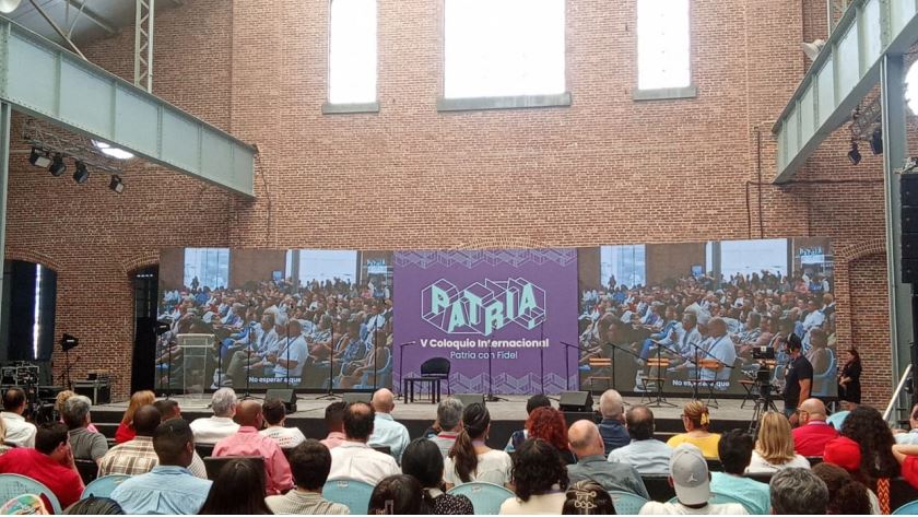 Coloquio Patria