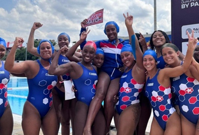 Selección femenina de Cuba de Polo Acuático en Cali