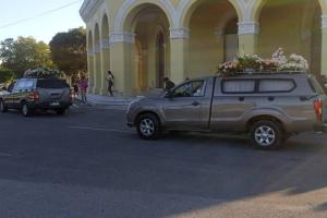 Paulito Fg funeraria4