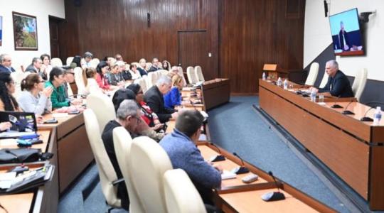 Continúan cayendo los reportes de síndromes febriles inespecíficos