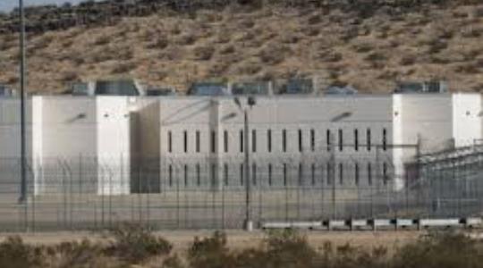 Centro de detención de familias