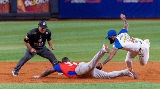 Navegantes vs Cuba serie de las americas