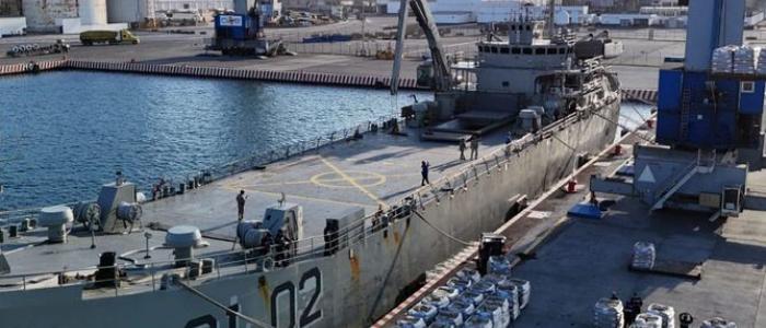 Barco enviado por México con ayuda humanitaria para Cuba 